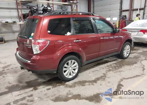 2011 Subaru Forester 2.5X Premium z USA, uszkodzony, nr VIN JF2SHADC0BH756252